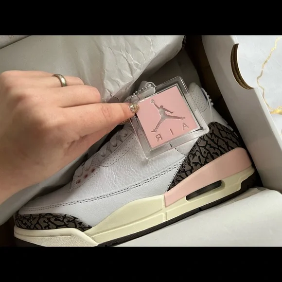 Brand new Air Jordan 3 Retro - Picture 1 of 4